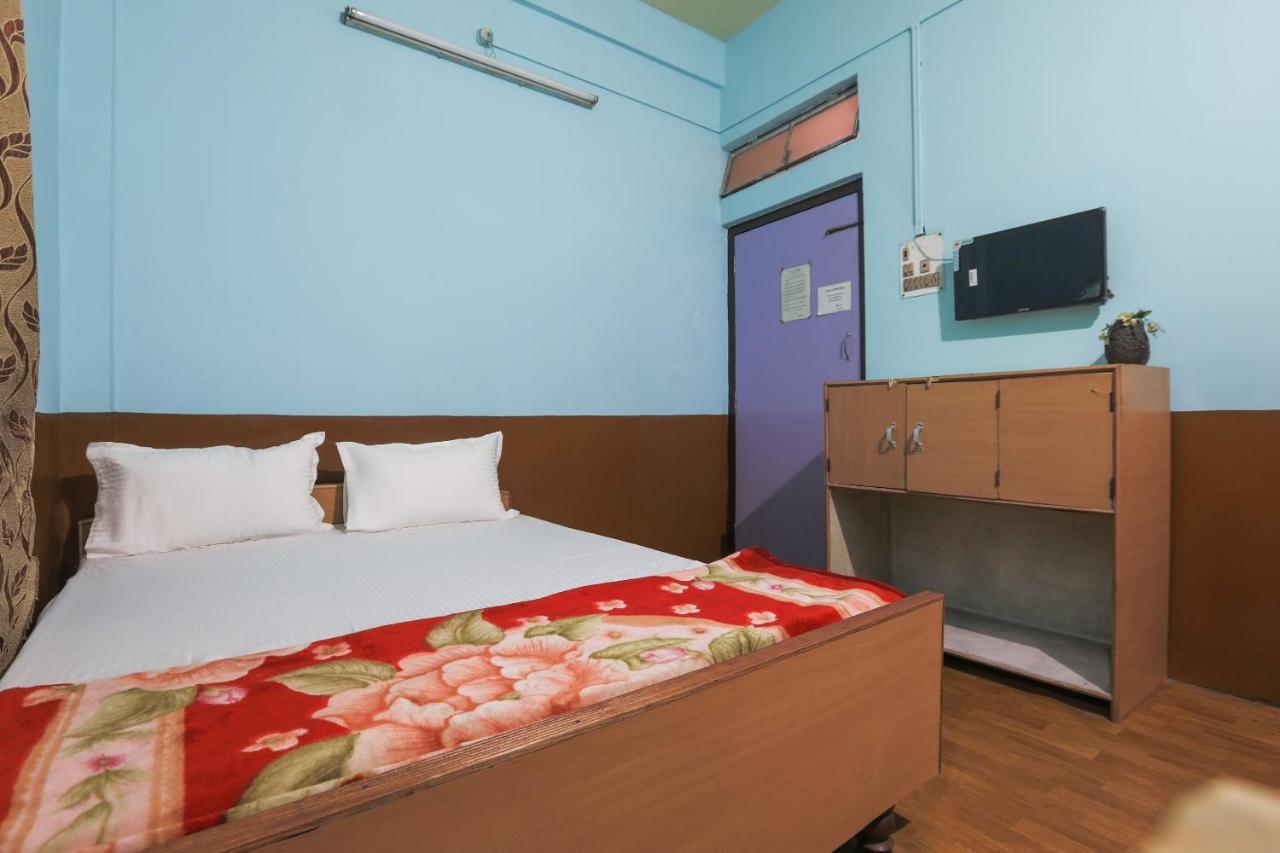 Oyo Hotel 43459 Oasis Lodge Jorhāt Εξωτερικό φωτογραφία