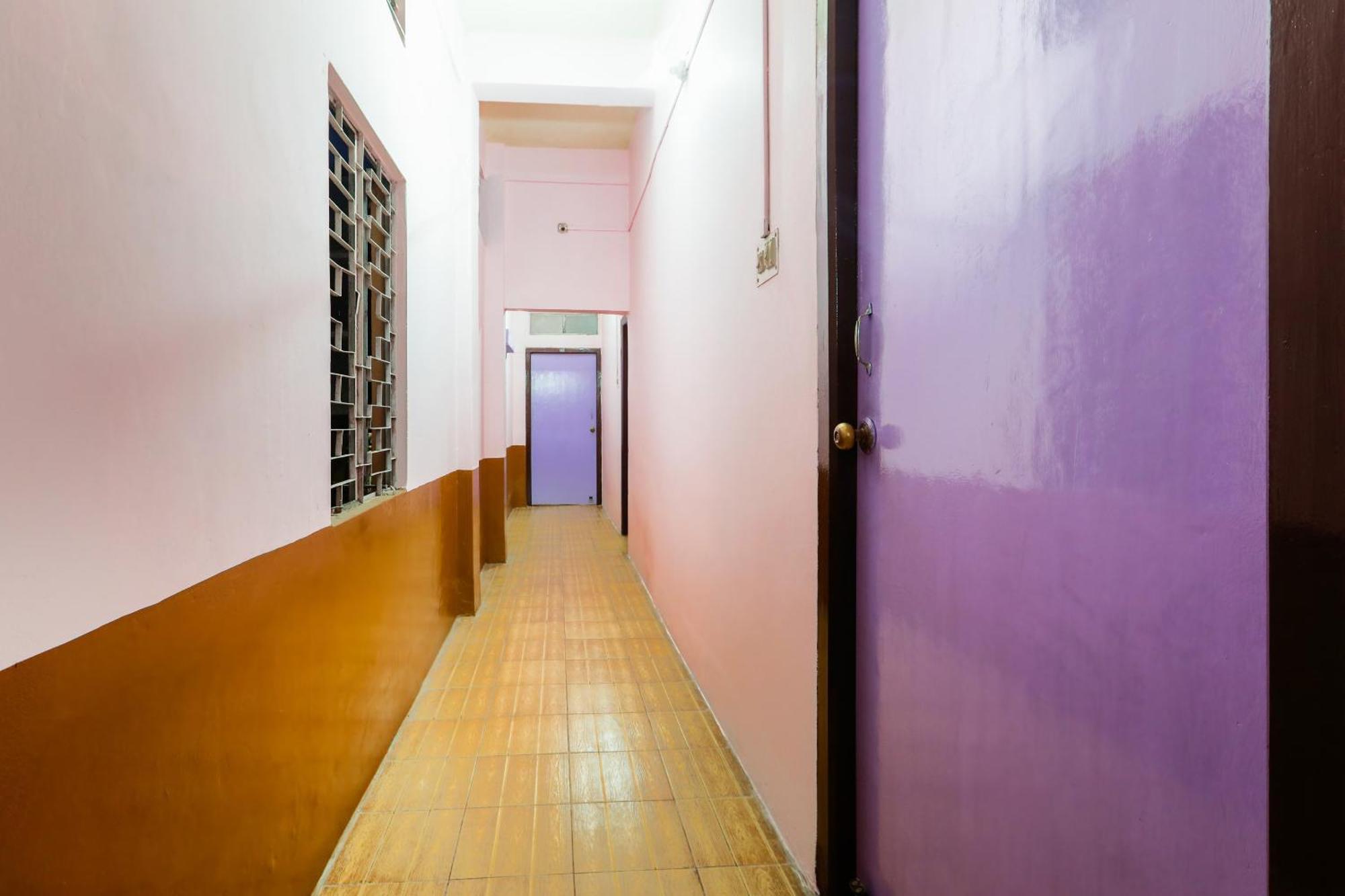 Oyo Hotel 43459 Oasis Lodge Jorhāt Εξωτερικό φωτογραφία